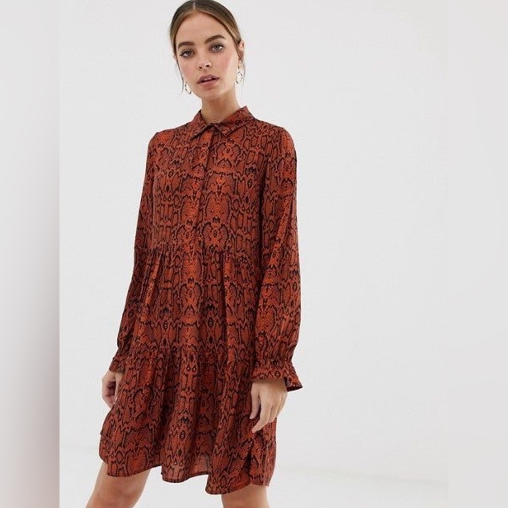 Long sleeve mini dress